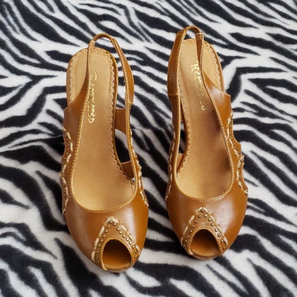 Cork wedges